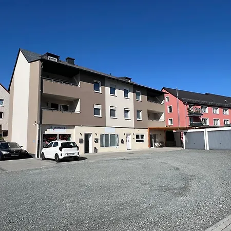 Yanev- Hof (Bavaria)
