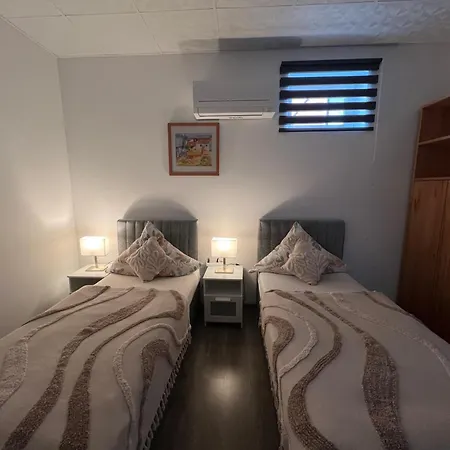 Appartement Yanev- *