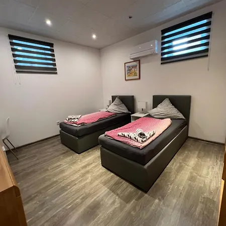 Apartment Yanev- Hof Hof (Bavaria)